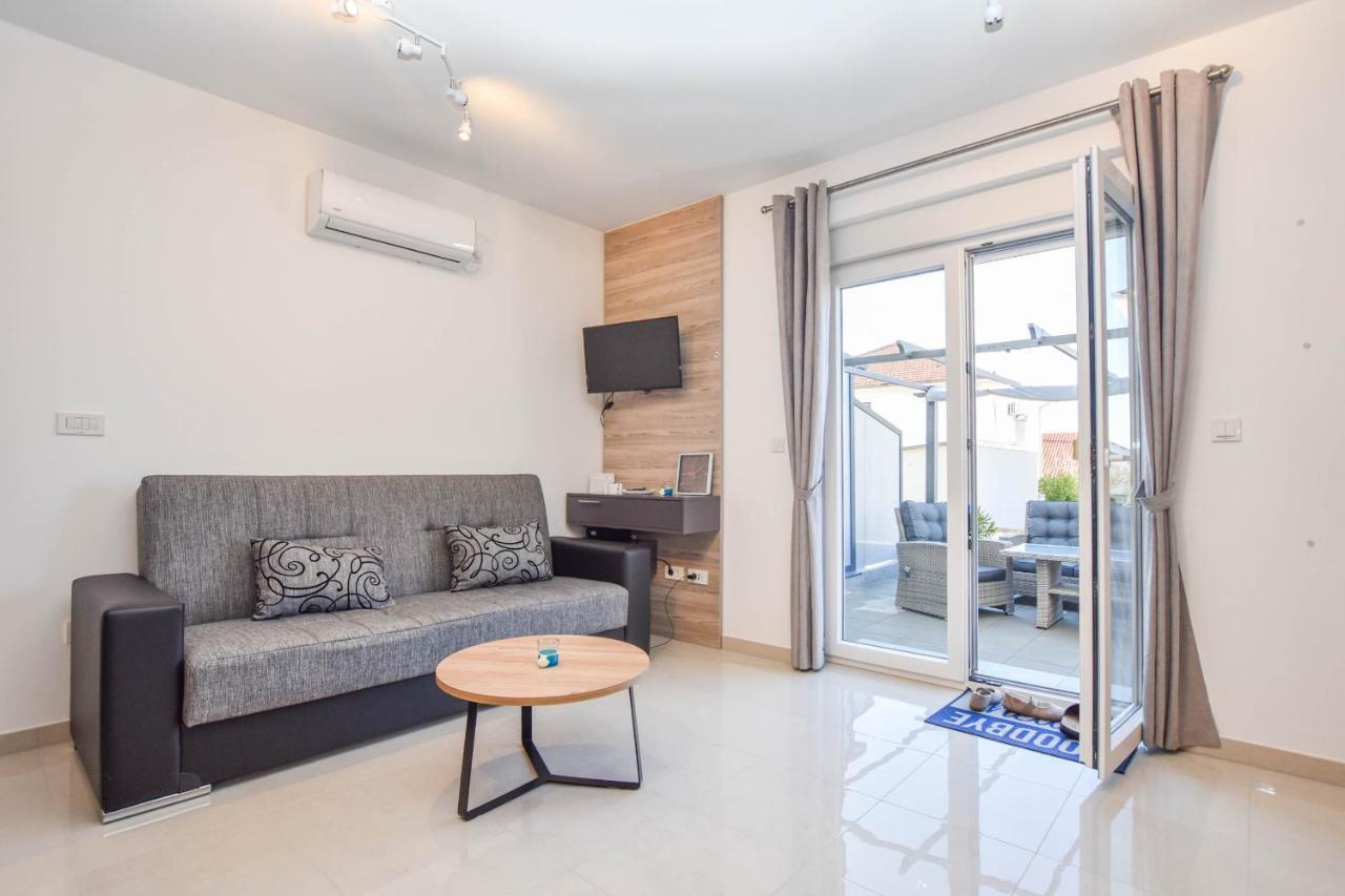 Apartment Martin บีโอกราดนาโมรู ภายนอก รูปภาพ